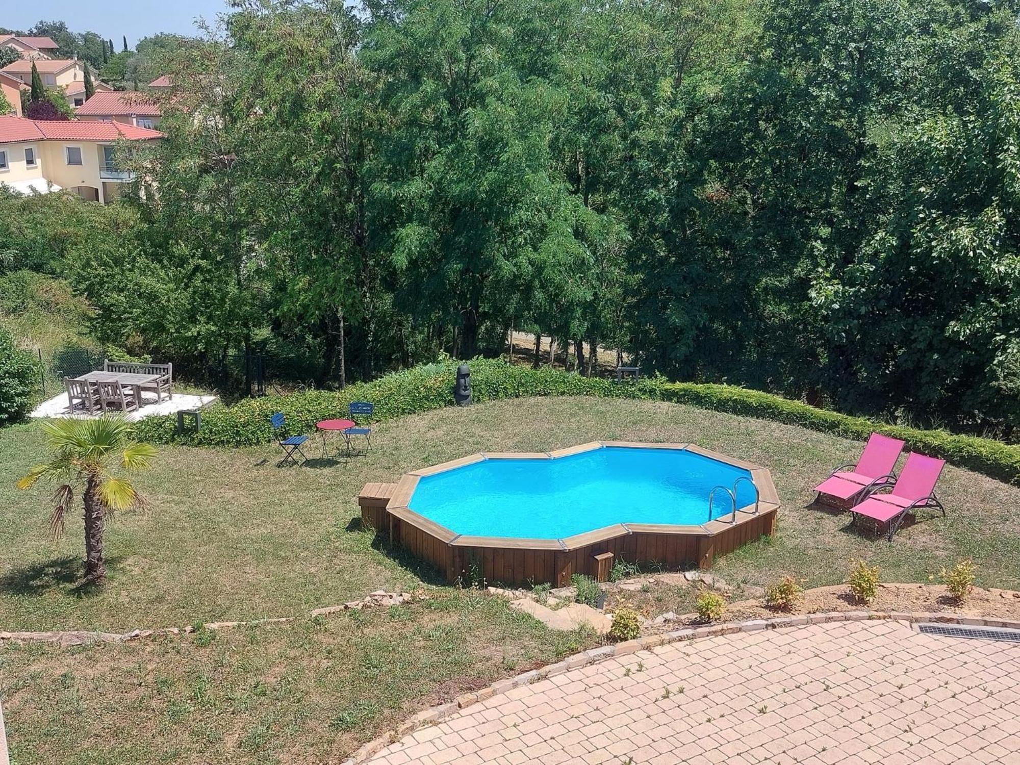 Comme Dans Un Ecrin - T2 De 50 M² Avec Jardin, Terrasse Et Piscine Apartamento Vernaison Exterior foto